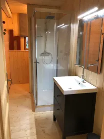 ACCOGLIENTE RISTRUTTURATO DI CHALET E CONFORTEVOLE DA 4 A 10 PERSONE - Image 3