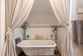 Railway Retreat (& Relaxation Station) - Image 2