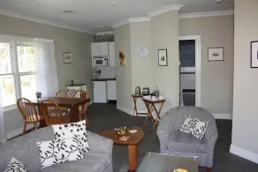 Apple Creekhouse Berrima - Image 5