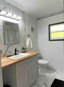 King Size Bed Suit Apartment Quite Neighborhood - Image 4