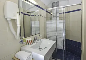 Oliv Apartments - Image 3