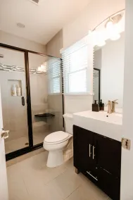NYT Oceanside hus i nærheden af Bay Village og FI - 2 mestre, elevator, 12 sovepladser - Image 4