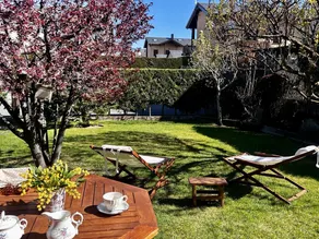 Mitoyenne 2 ch. Grand Jardin, Cheminée, Vues et WiFi - Image 3