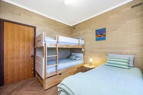 Ocean Close - Spacious Beach House - Image 5
