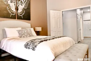 Vegas Family Retreat - Arcade Games, Private Yard & Pet-Friendly Escape - Image 4
