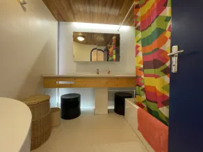 ARC 1600 Studio top floor south-facing terrace sleeps 4 - Image 3