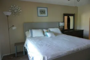 Water Front Sweet Home - Image 3