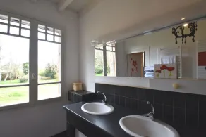 Villa in Charrin an der Loire mit Pool - Image 5