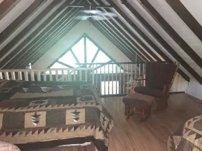 Harbor Springs 2 Bedroom Cottage Close to Boyne Highlands & Nubs Nob - Image 5