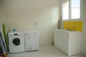 Ejendom på Green Lane i Sedan, 4 nøgler, 1 soveværelse + badeværelse + toilet i R på C, 3 cykel - Image 2