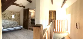 Provençal country estate (3 separate vacation homes) nestled in the middle of a vineyard - Image 2