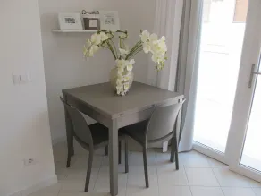 Guest House Suite - Image 2