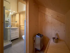 Beautiful chalet with sauna - Image 2