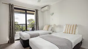 POOL - PET FRIENDLY - HINTERLAND VIEWS - Image 5