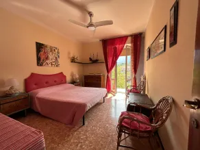 THREE-ROOM APARTMENT La Formica Azzurra, terrace overlooking hills, yes pets, near center - Image 5