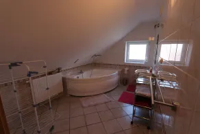 Beautiful vacation home with WLAN, 4 bicycles, garage, 2x SAT TV, gr. Garden, barbecue - Image 3