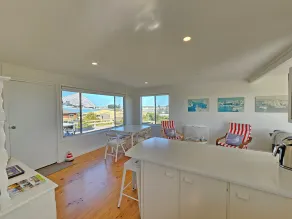 Kalimna - 360 degree ocean and marina views! - Image 5