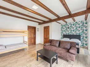 Bellissimo appartamento per 9 persone con piscina, WIFI, TV, patio e animali ammessi - Image 4