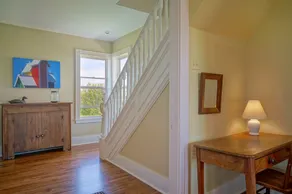 Darnley Farmhouse Retreat - Image 4