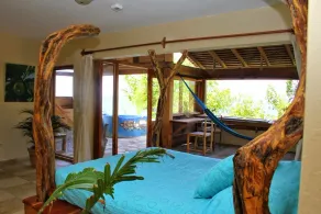 Special Low Rate, Tranquil Soaking Tub on Roof Overlooking Turquoise Beach - Image 4