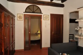 Romantic two-room apartment within the medieval walls ask for special price 3 -4 bed - Image 4