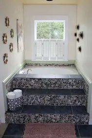 Charming Beach House - Fire Pit & Jetted Tub - Image 2