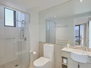 DAYDAY Premier Apartments at 2663 Gold Coast Hwy, Broadbeach - Image 3