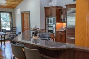 Perfect getaway for large families who love the woods and beach!! - Image 4