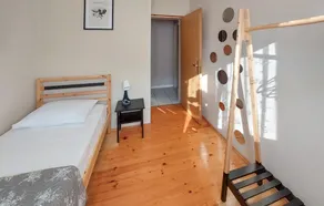 3 Bedroom Nice Apartment In Susnjici - Image 4