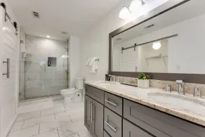 ❤️Luxury Atlanta Home - Free Parking / Self Check-in / 12+ Guest/ 4 Bedrooms ❤️ - Image 4