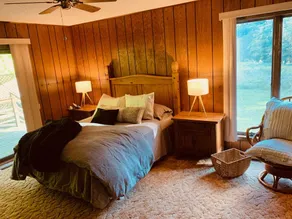 Walloon Lake home on exclusive Eagle Island Peninsula - Image 3
