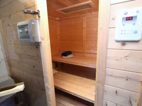 Spacious Chalet with Sauna near Ski Area in Wolfsberg - Image 2