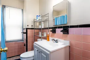 PERFECT FOR A LONG TIME STAY | 3 bdroom, sleeps 15 + dinning room - Image 3