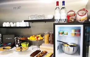 Joli Appartement près du coeur historique | Cuisine Privée - Image 5