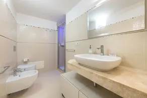Casa de vacaciones 'Villa Acquamarina' con vistas al mar, jardín, terraza y Wi-Fi - Image 3