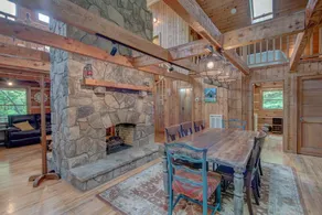 Hidden Creek Cabin - Image 5
