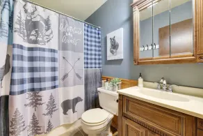 Family-Friendly Cabin Near Lake Nestled In Nature 10 Mins To Historic Jim Thorpe - Image 5