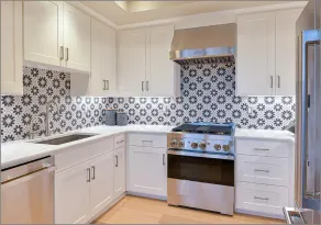 Entire 2nd floor of Plaza North with 3 separate suites each with its own kitchen and bedrooms. - Image 5