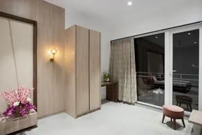 The Regal Banquets and Rooms - Image 4