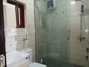 White Court View Hotel - Image 2