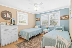 True North Luxury Lakefront Retreat avec une vue imprenable sur le lac Ontario - Image 4