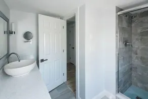 Discover Kennebunk charm near Dock Square - Image 3
