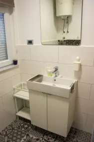 Cosy, modern, mediterranean apartment with seaview only 30 meters from the beach - Image 4