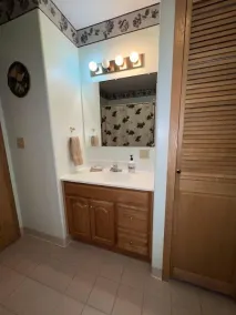 Beau Soleil Bungelow-Spacious 3 Bedroom Home with a Hot Tub, & Firepit - Image 4