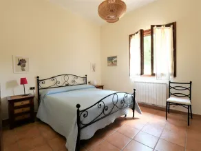 Dejlig lejlighed i villa med pool, WIFI, TV, gårdhave, kæledyr tilladt og panorama udsigt - Image 5