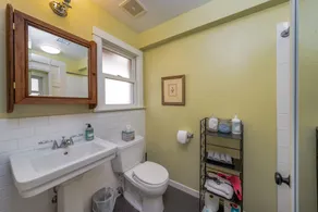 Beautifully furnished historic home with heated pool close to Downtown Tucson. - Image 3