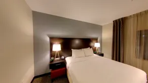 1 Bedroom | 24 Hour Business Center + Indoor Pool - Image 4