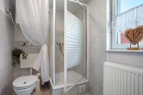 Appartamento 'Mien Lüttes Glück' con terrazza privata, giardino privato e Wi-Fi - Image 3