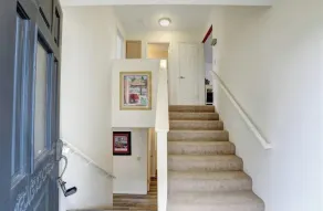 MonarchButterflySanctuary&Ocean w/in 8-9mins walking distance from House.<br> - Image 2