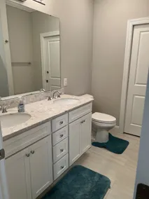 Modern townhome with elevator!  -  5 min walk to the beach - Image 4
